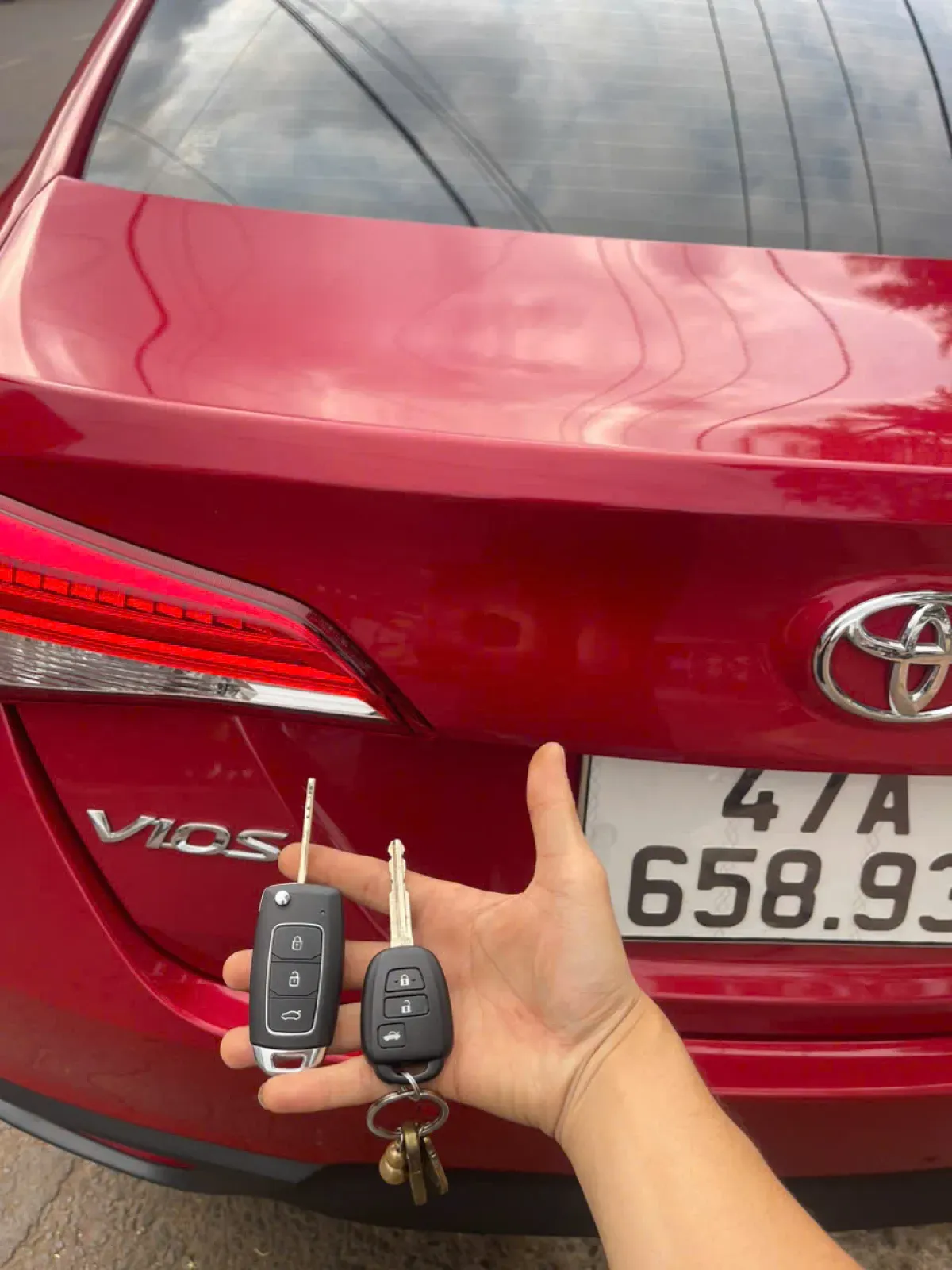 Dịch vụ làm, sửa Chìa khóa TOYOTA VIOS tại đắk lắk, buôn mê thuột, toàn quốc