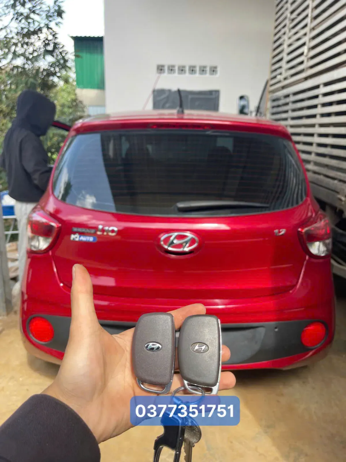 Dịch vụ làm, sửa Chìa khóa smartkey HYUNDAI I10 tại DakLak, buôn mê thuộc, hà nội - TrongKey - Dịch vụ sửa khóa ô tô tại daklak, buôn mê thuộc, hà nội, làm chìa khóa ô tô tại daklak, buôn mê thuộc, hà nội, làm chìa khóa ô tô tận nơi chuyên nghiệp Dịch vụ làm, sửa Chìa khóa smartkey HYUNDAI I10 tại DakLak, buôn mê thuộc, hà nội