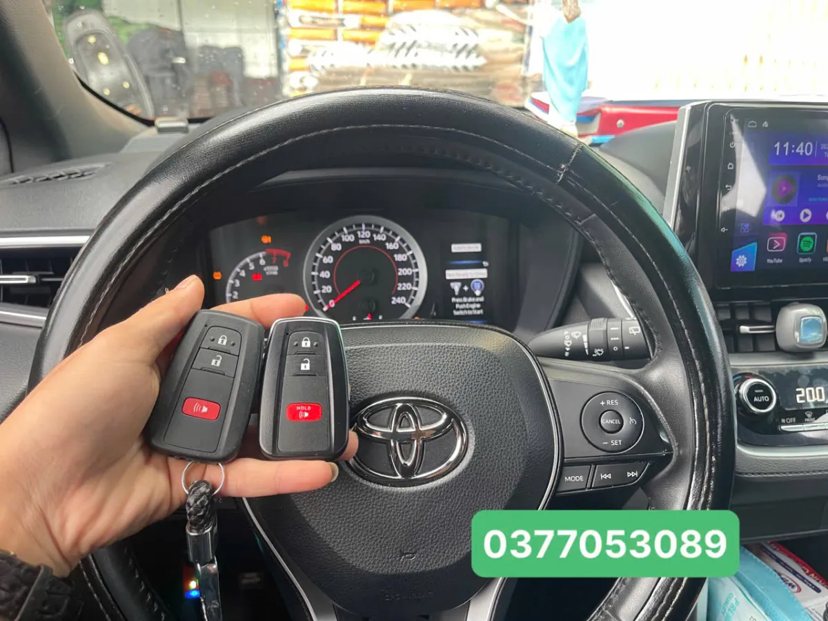 Dịch vụ làm, sửa Chìa khóa TOYOTA CROSS tại đắk lắk, buôn mê thuột, toàn quốc
