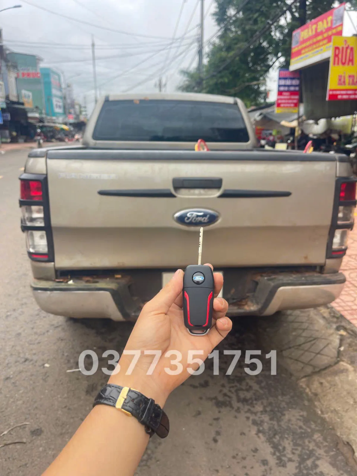 Làm chìa khóa ô tô tại Đăk Đăk -Cưkuin- Phước An- Bmt